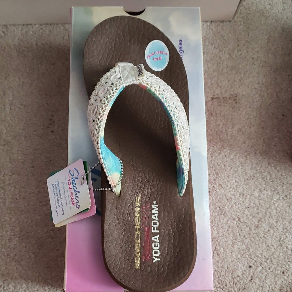 Skechers White and Brown Sandals - Picture 3 of 5